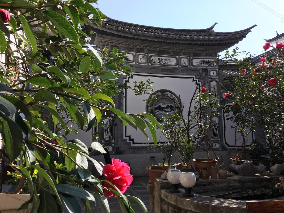 The Lily Pad Inn Dali  Exterior photo