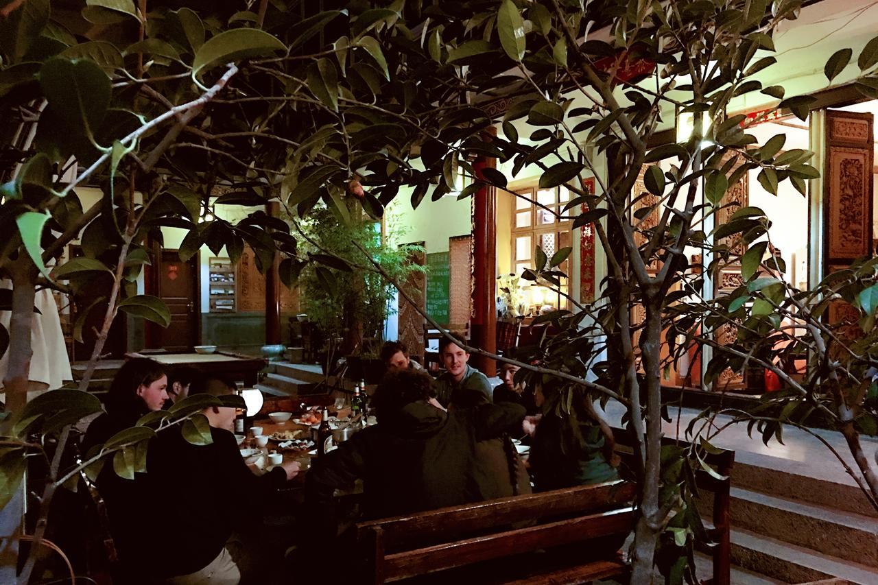 The Lily Pad Inn Dali  Exterior photo